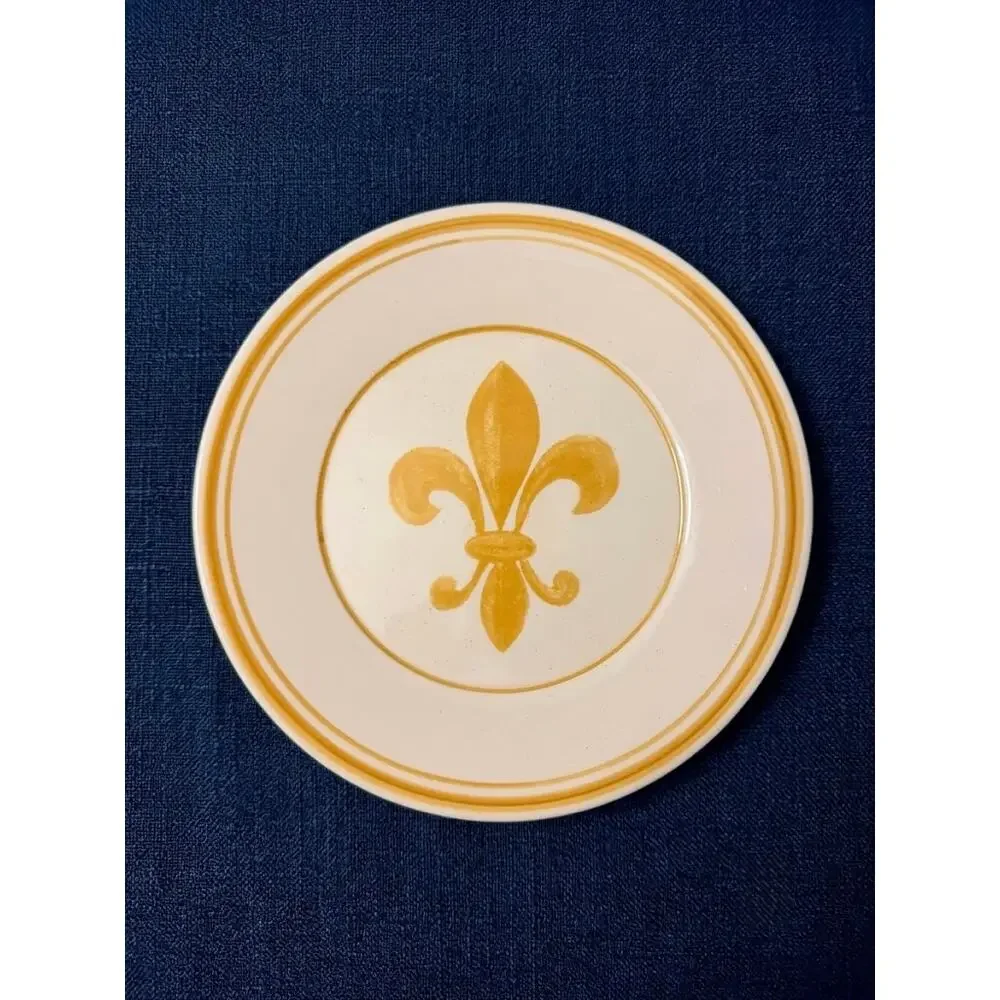 Set of 2 Williams-Sonoma Fleur-de-Lis 9